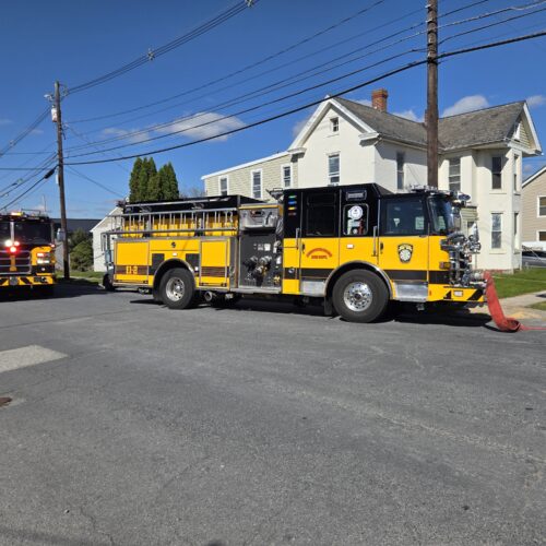 Firefighters Quickly Extinguish Small Fire on Derbyshire Street